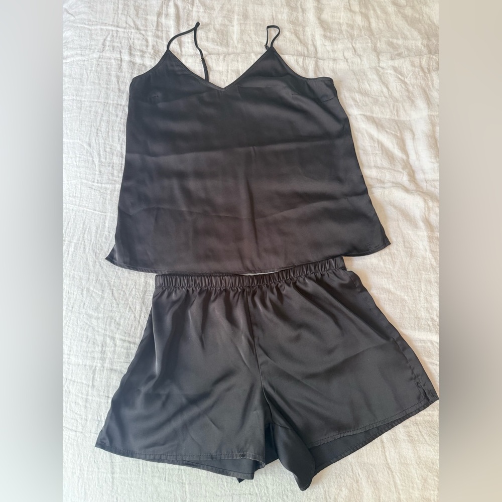 NWOT STARS ABOVE Silk Pajama Set